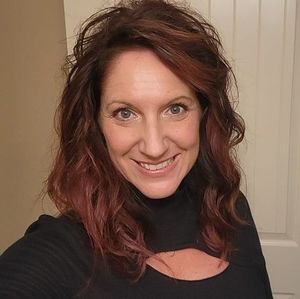 Meet your Posher, Nichole